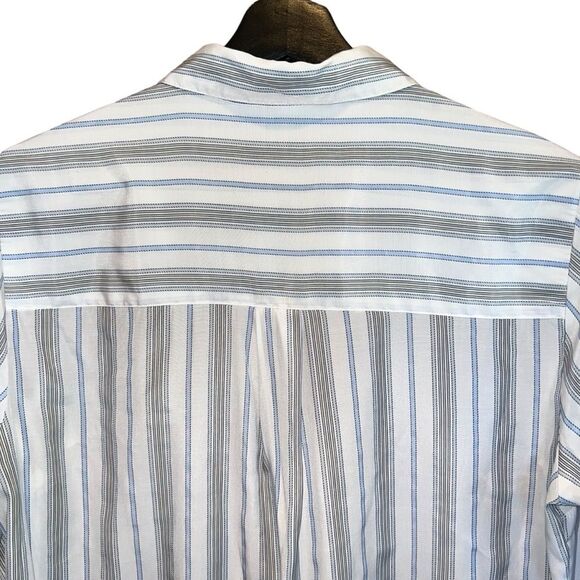 Express The City Shirt Size M White Black Blue Striped Long‎ Sleeve Button Up - Picture 4 of 13
